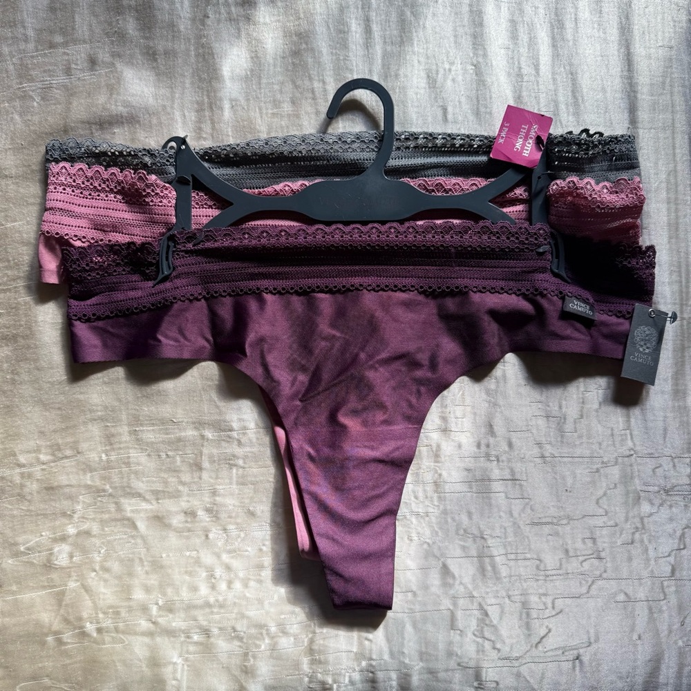 NWT Vince Camuto Womens 3-pack Smooth Thongs/Panties - XL